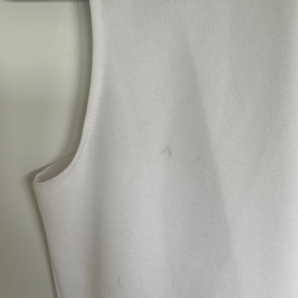 White Sleeveless Cardigan - Picture 5 of 5